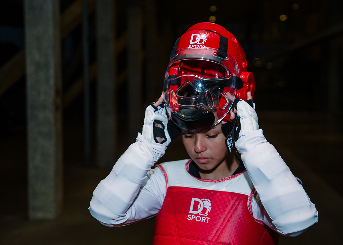 Mica Protectora DoSport – Protección total y visibilidad en combate