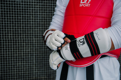 Pack Iniciación DoEssencial | Dobok + Canilleras + Antebraceras